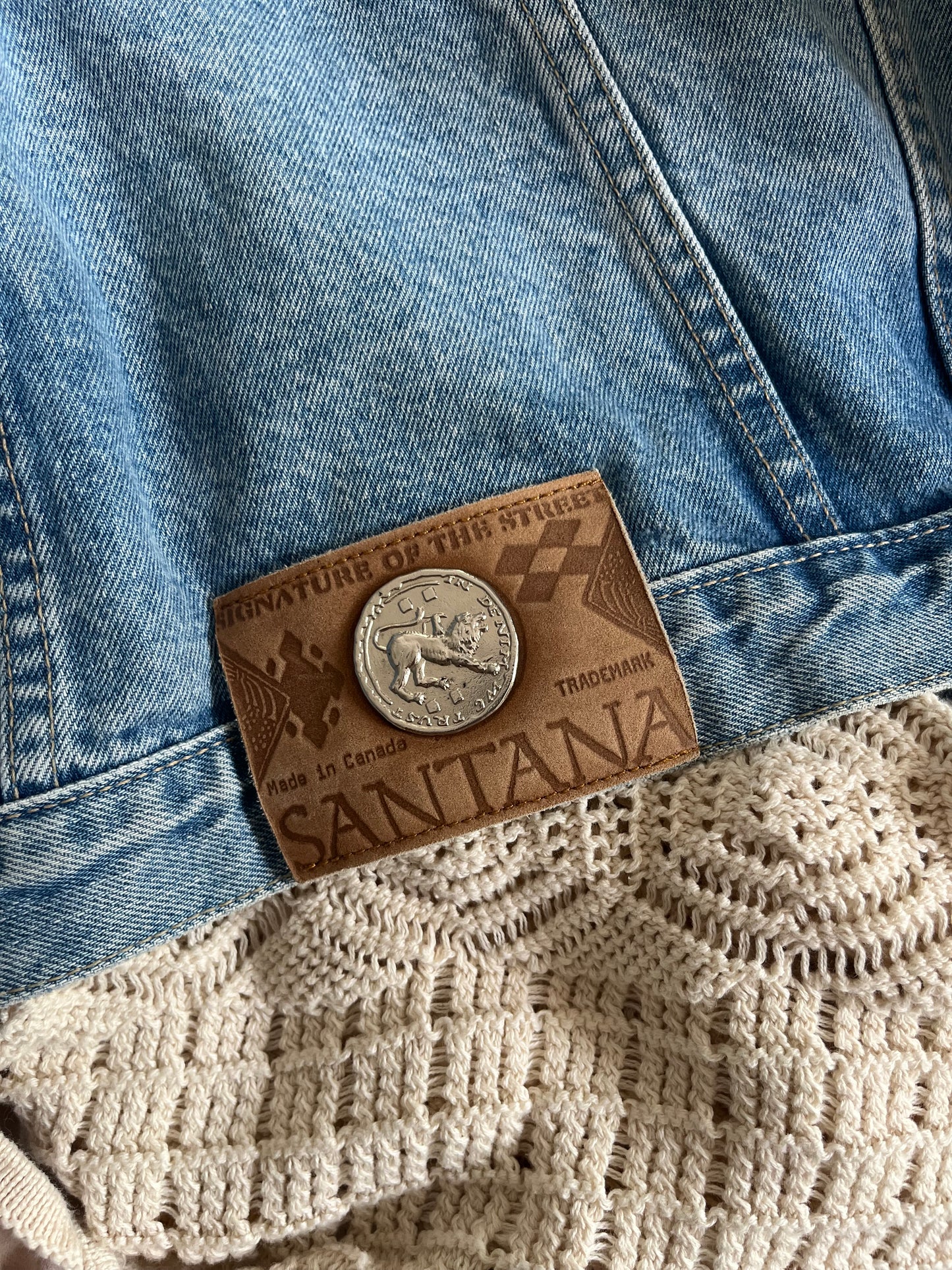 VINTAGE DENIM! Made in Canada Parasuco denim jacket 100% cotton SIZE large