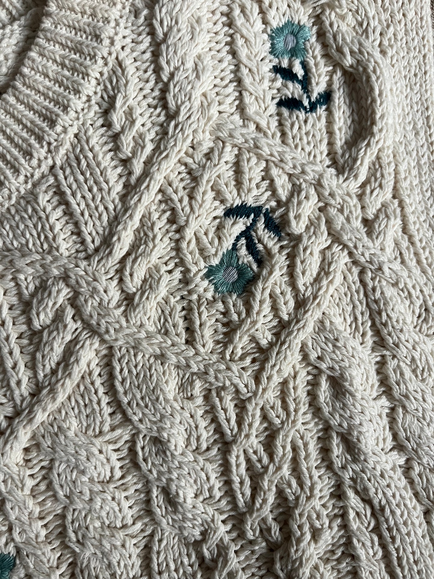 Zara knit floral vest SOZE medium