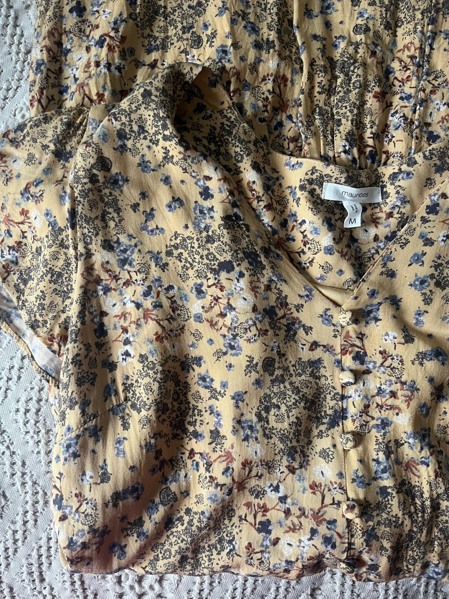 Maurice’s button up midi dress SIZE Medium