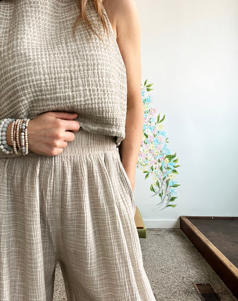 Crinkle Keyhole Tank Top