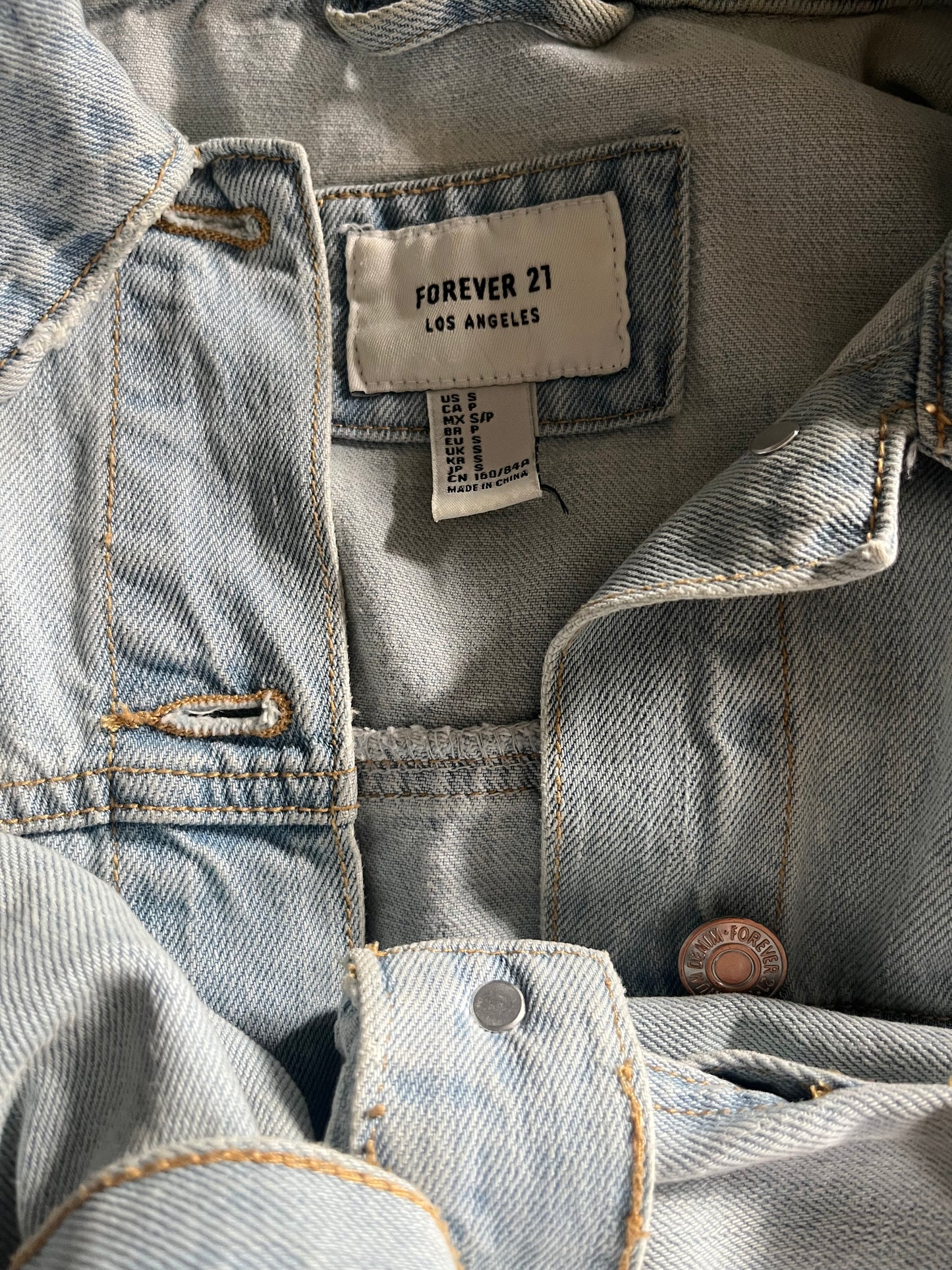 Light wash denim jacket SIZE small