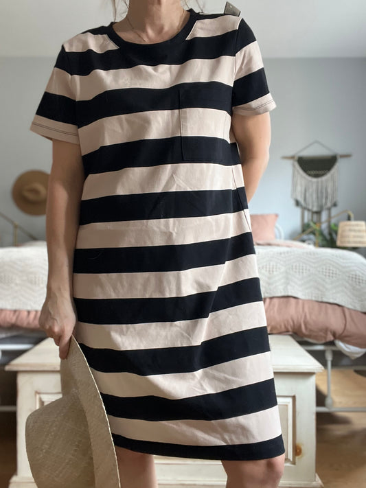 Striped t-shirt dress SIZE medium