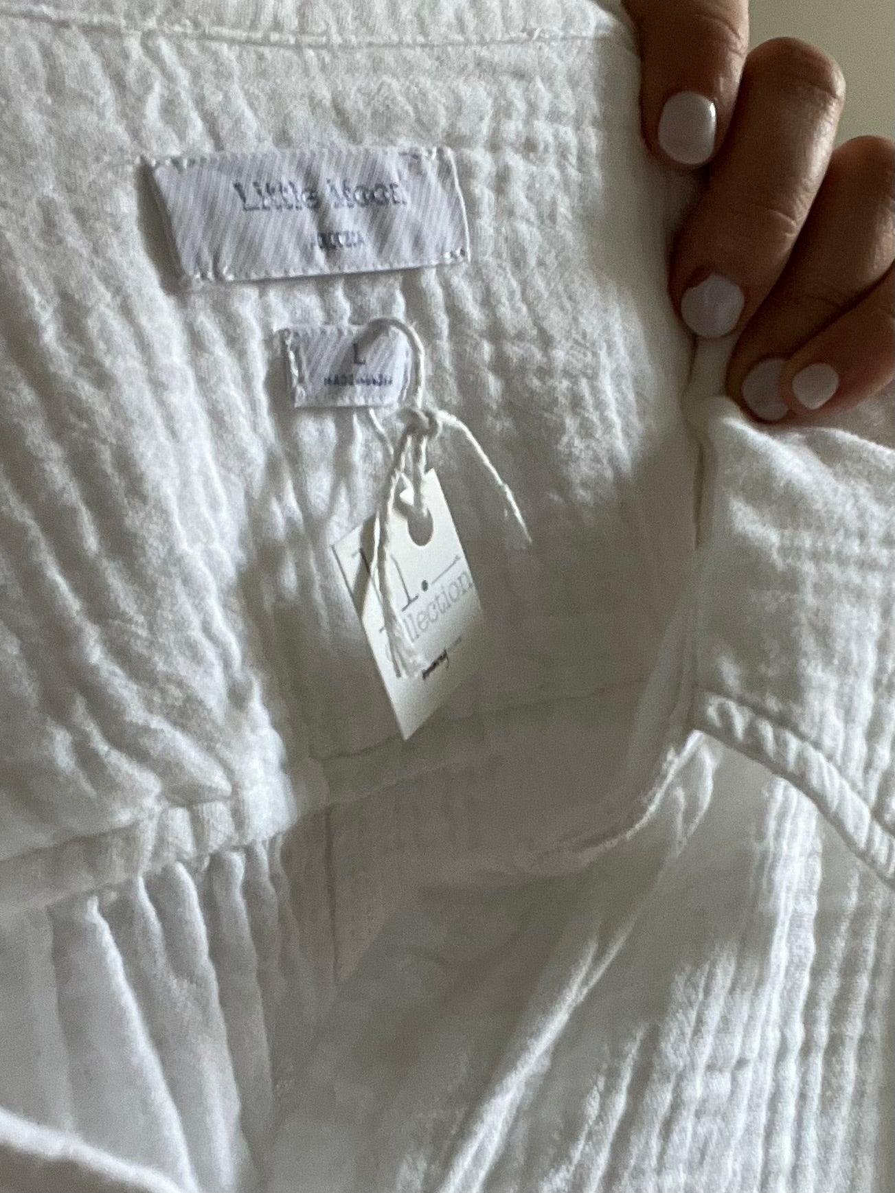 Aritzia Little Moon 100% cotton top SIZE large