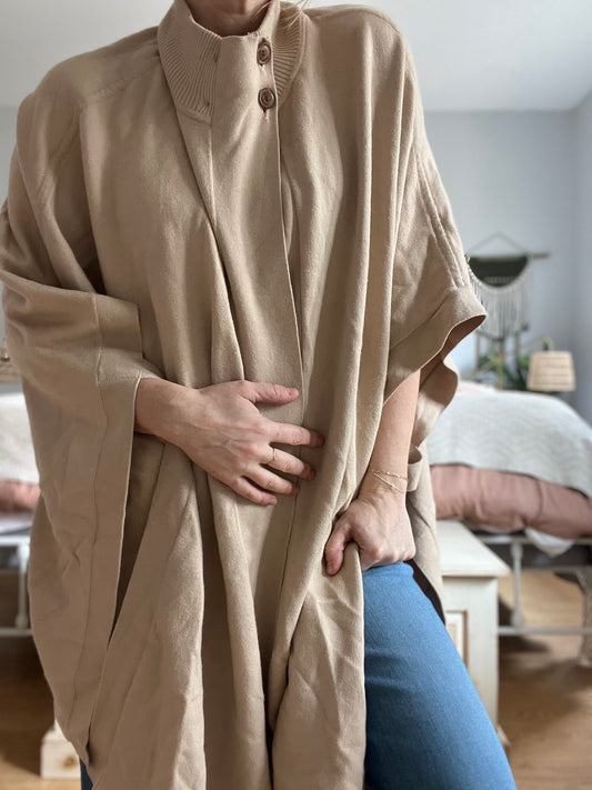 Button-up poncho SIZE medium/large