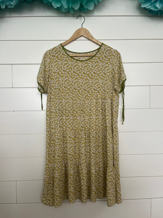 Yellow tee dress NO SIZE best fit medium