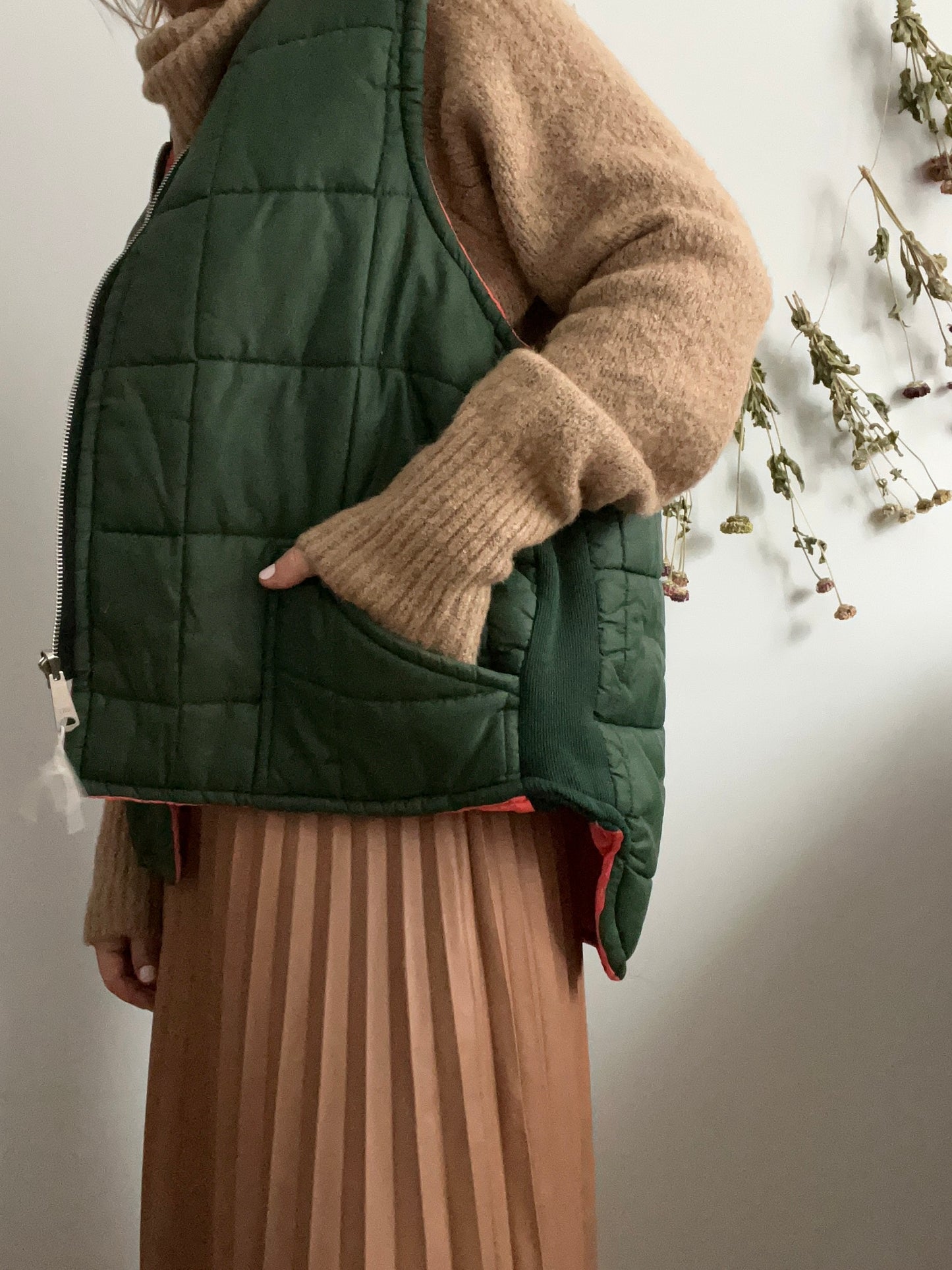 7 For All Mankind pleated skirt SIZE XS