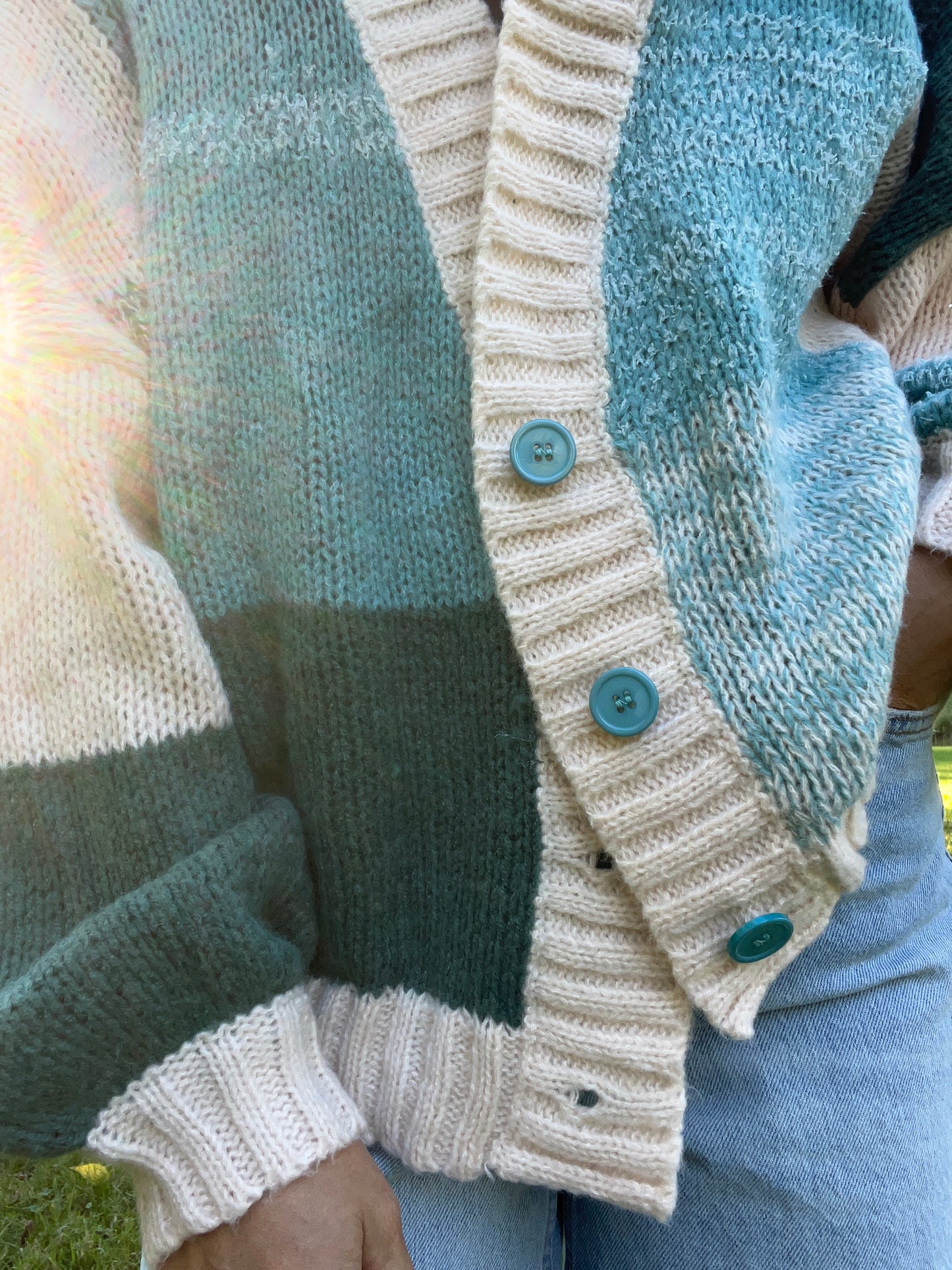 Chunky block sweater button up SIZE medium