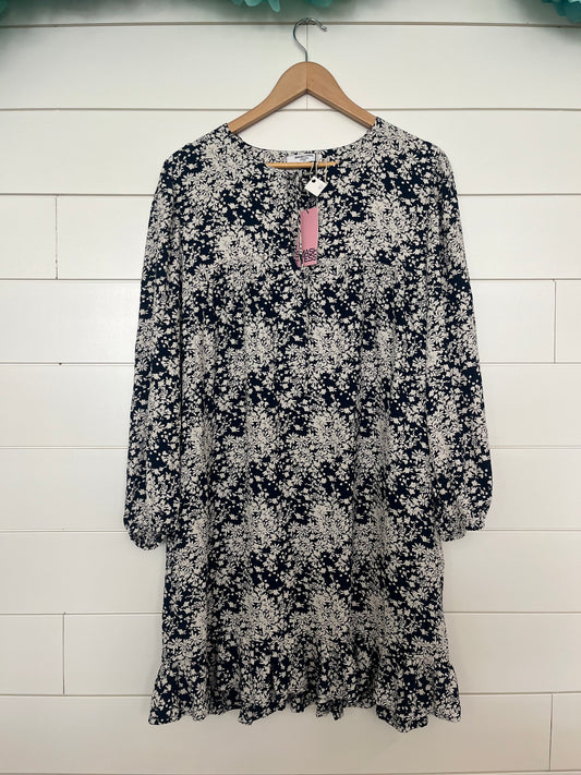 Smash n Tess Dress SIZE small