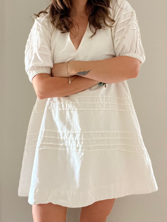 7 for all mankind white dress SIZE medium