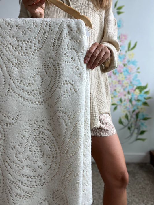 White fleece blanket