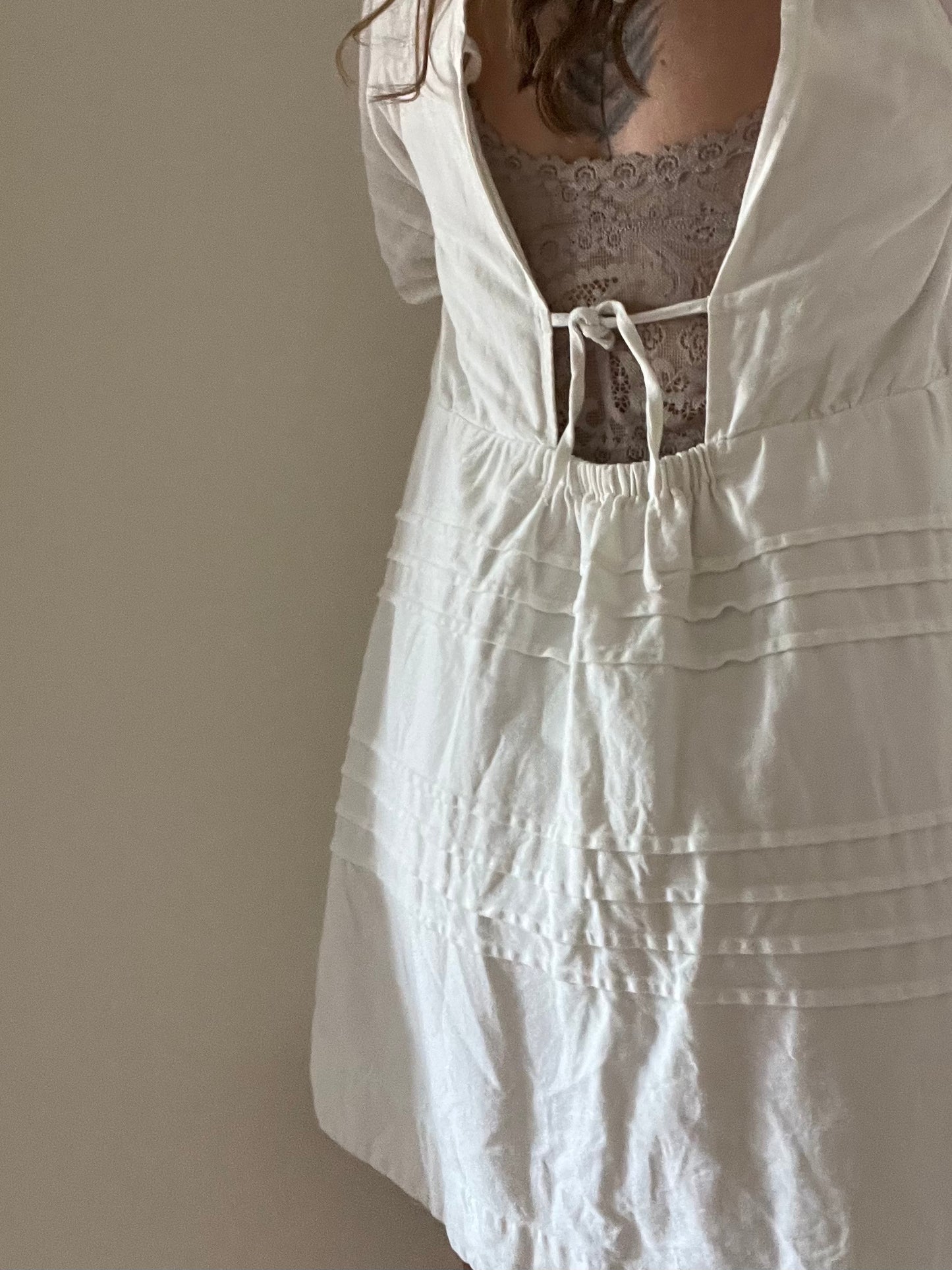 7 for all mankind white dress SIZE medium