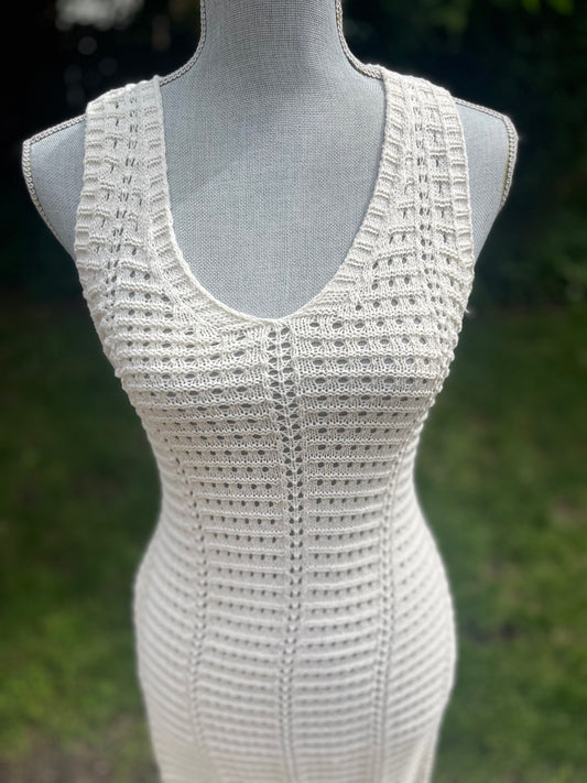 Knit dress/cover up NO SIZE (fits small/medium)