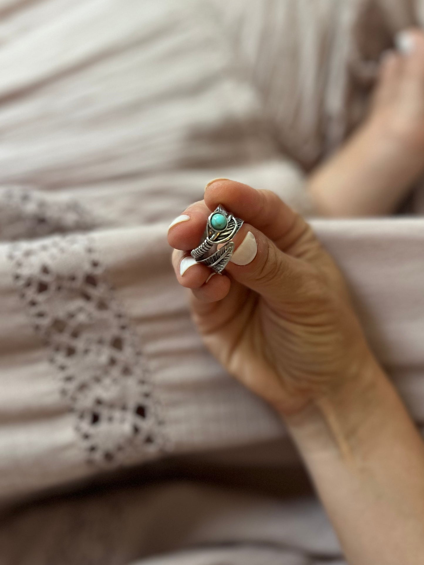Turquoise ring approx size 6