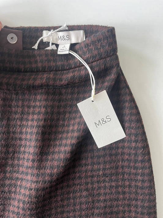 Plaid skirt NWT SIZE 6