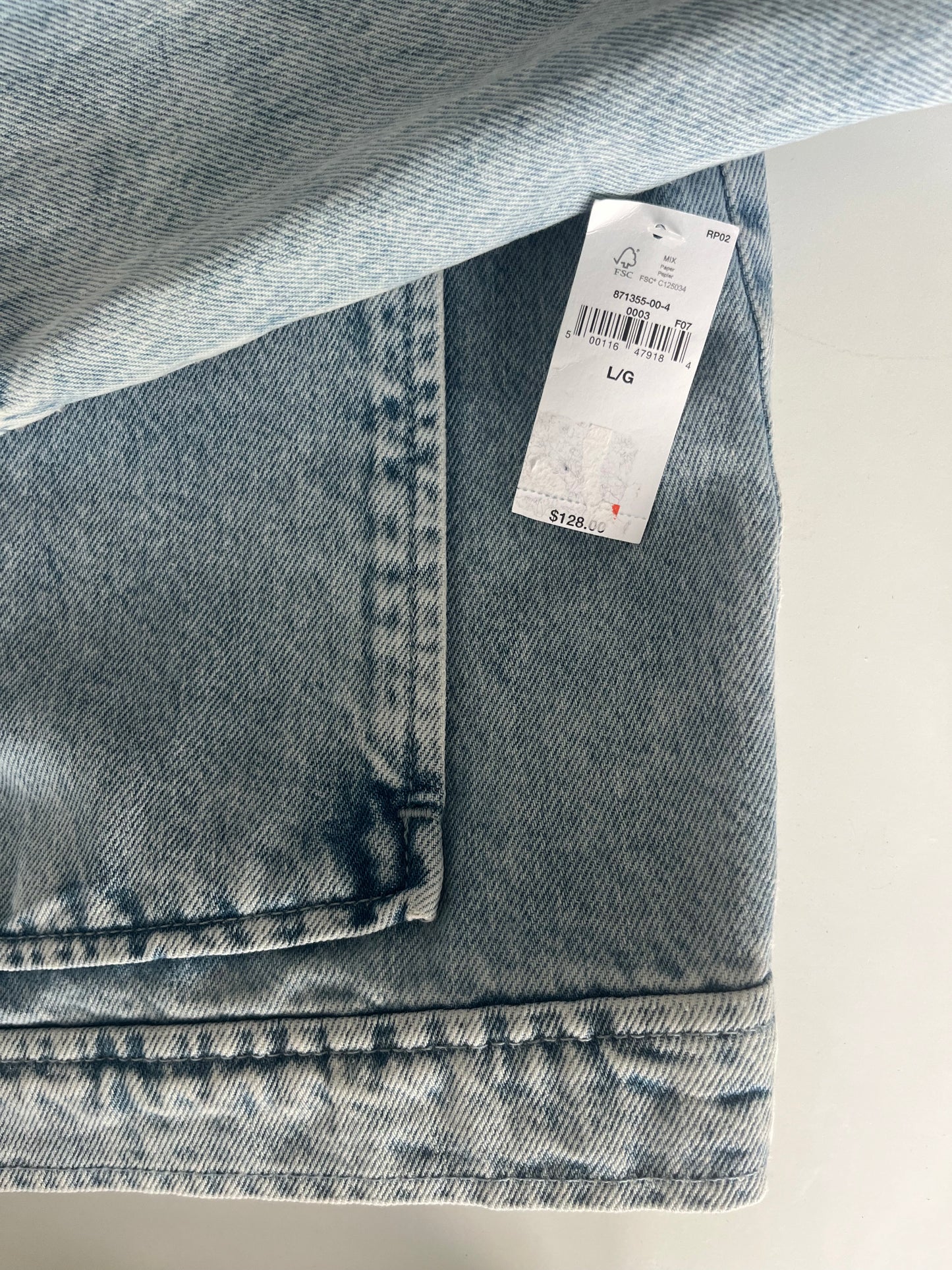 NWT gap denim jacket SIZE large