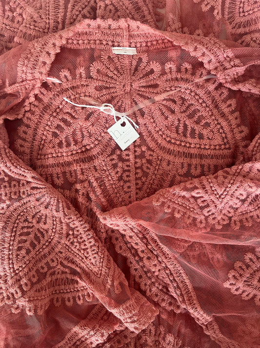Lace duster NO SIZE