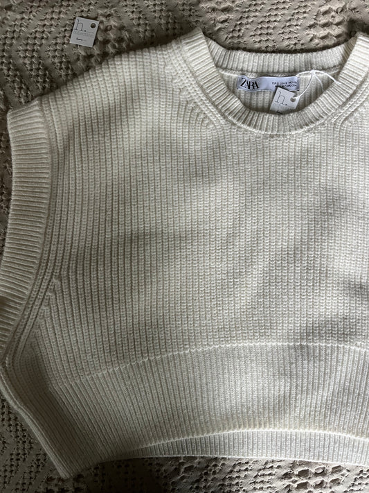 Cropped cutie vest SIZE small (fits large)